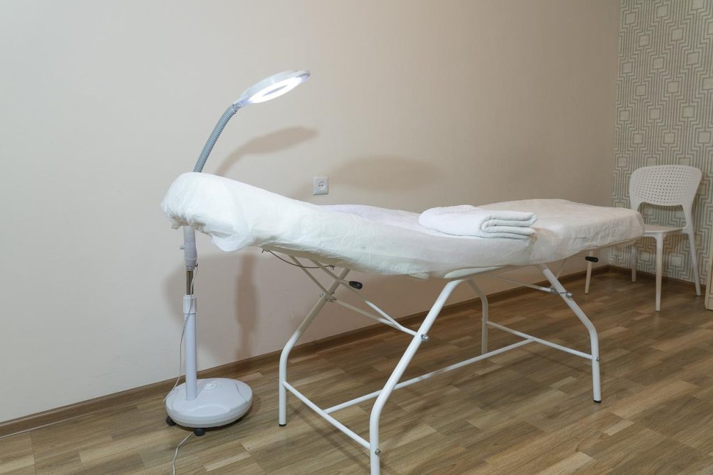 Professionele laserontharing in Antwerpen: moderne lasertechnologie voor permanente haarverwijdering